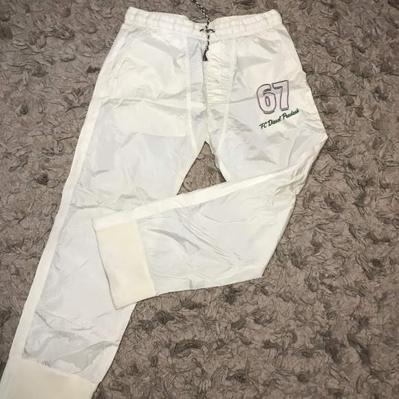 Diesel men’s pants joggers - Picture 1 of 10